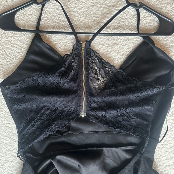 Dry Goods Dress - Picture 3 of 3